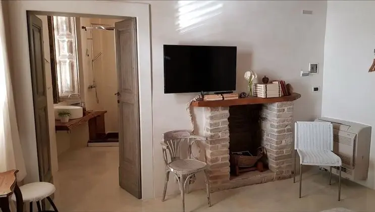 Deluxe Tek Büyük Yataklı Oda (Dalla)