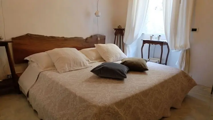 Deluxe Tek Büyük Yataklı Oda (Funari)