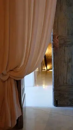 Deluxe Tek Büyük Yataklı Oda (Funari)