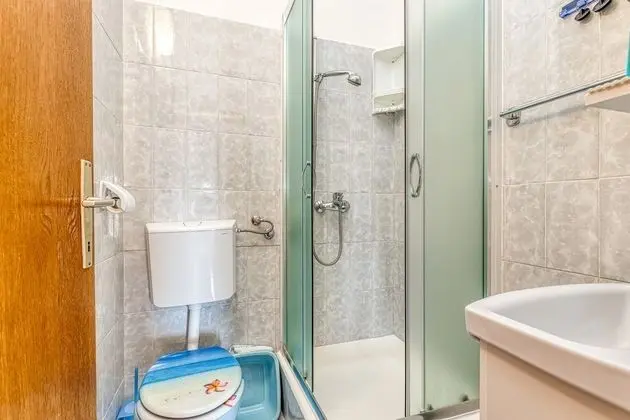 Standard Stüdyo, 1 Çift Kişilik Yatak, Deniz Manzaralı, Bahçeli (Brač Island Studio Mladineo A2)