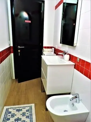 Superior Oda (Private External Bathroom)
