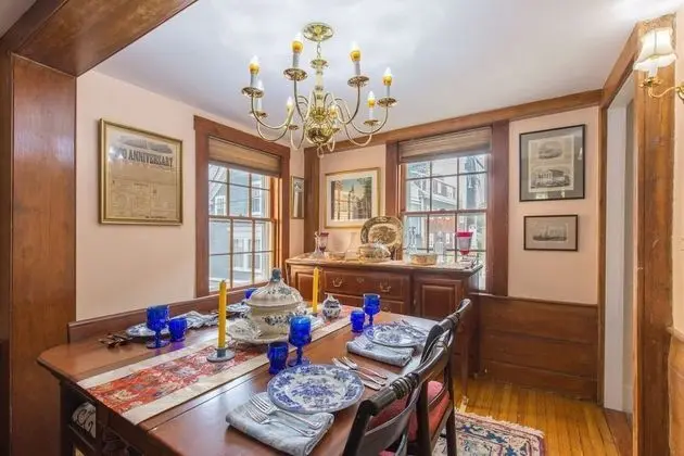 Ev (Brackett Cottage)