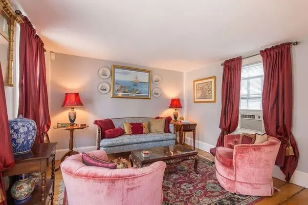 Ev (Brackett Cottage)