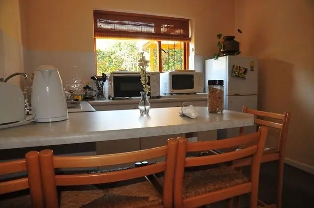 Superior Apart Daire, 2 Yatak Odası, Bahçe Manzaralı, Zemin Kat