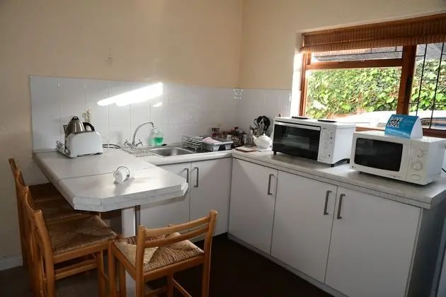 Superior Apart Daire, 2 Yatak Odası, Bahçe Manzaralı, Zemin Kat