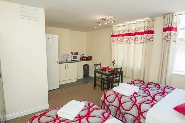 Deluxe Stüdyo, Birden Çok Yatak