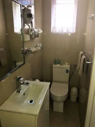 Family Oda, Sigara İçilmez