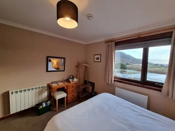 Basic Tek Büyük Yataklı Oda