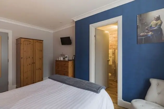 Tek Büyük Yataklı Oda (Room5)