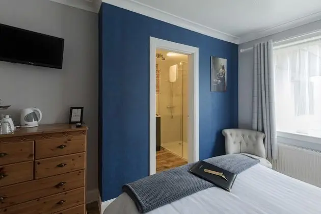 Tek Büyük Yataklı Oda (Room5)