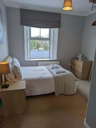 İki Ayrı Yataklı Oda ( with Private Bathroom)