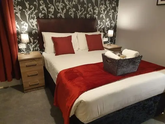 Room 4 - 1st Floor Double En-suite