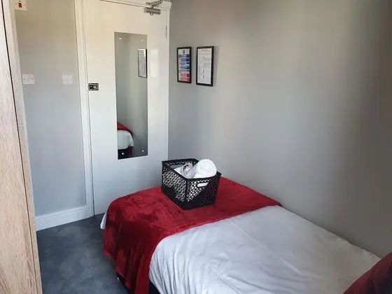 Room 6 - 1st Floor Single En-suite