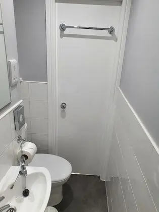 Room 6 - 1st Floor Single En-suite