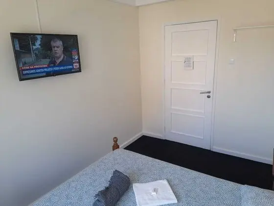 Exclusive Tek Büyük Yataklı Oda
