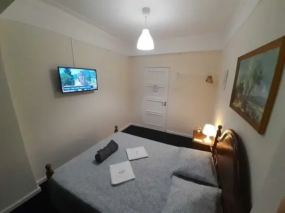 Exclusive Tek Büyük Yataklı Oda