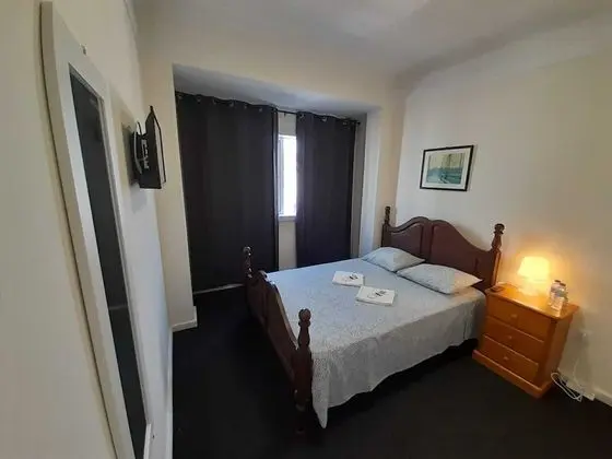 Classic Tek Büyük Yataklı Oda