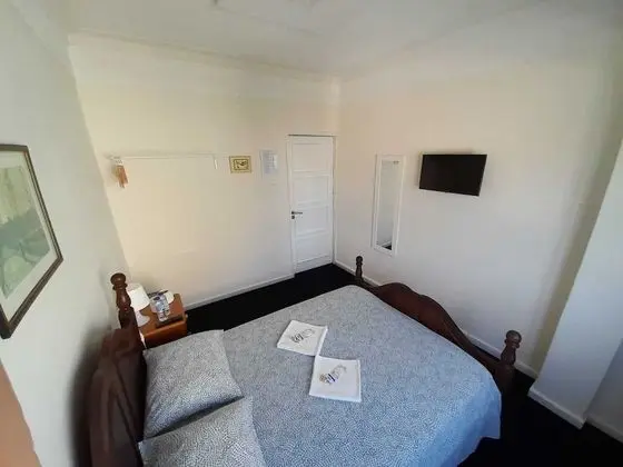 Classic Tek Büyük Yataklı Oda