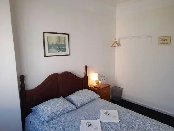 Classic Tek Büyük Yataklı Oda