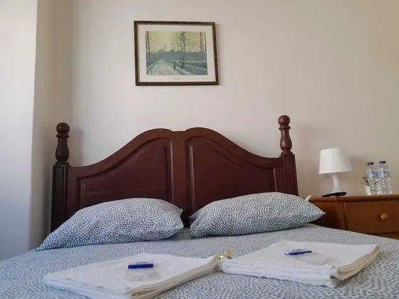 Classic Tek Büyük Yataklı Oda