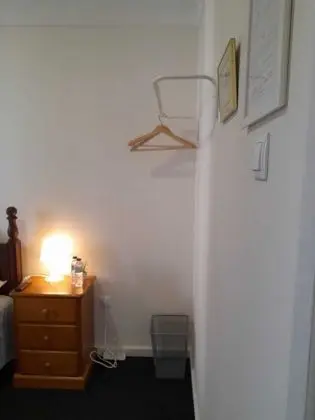 Classic Tek Büyük Yataklı Oda