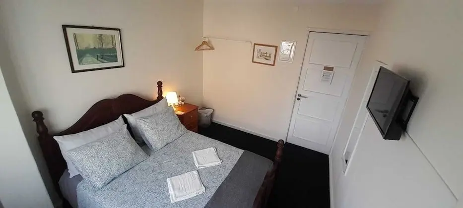 Classic Tek Büyük Yataklı Oda