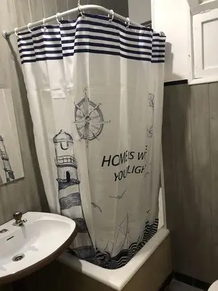 Classic Tek Büyük Yataklı Oda