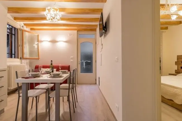 Apart Daire, 2 Yatak Odası, 2 Banyolu