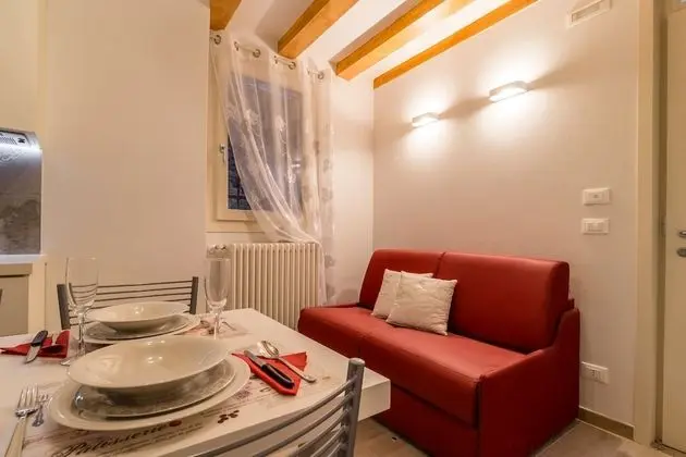 Apart Daire, 2 Yatak Odası, 2 Banyolu