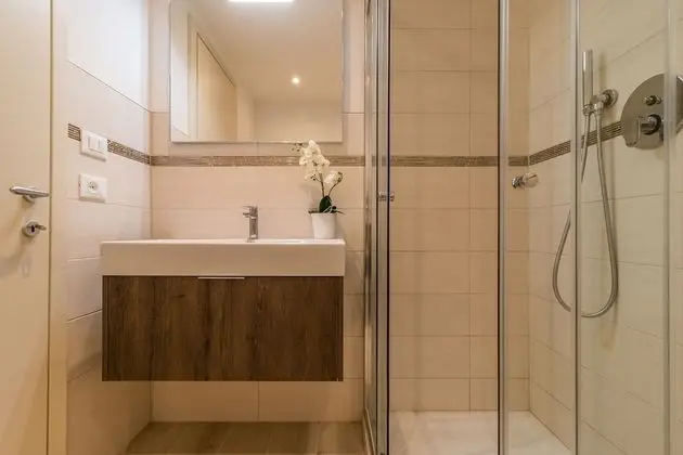 Apart Daire, 2 Yatak Odası, 2 Banyolu