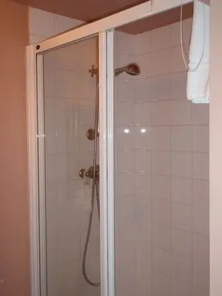 Büyük Yataklı Tek Kişilik Oda, 1 En Büyük (King) Boy Yatak, Banyolu/Duşlu