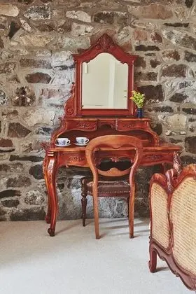 Family Süit, Özel Banyo, Bahçe Manzaralı (Garden, Two Bedrooms)