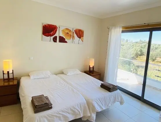 Ev, 2 Yatak Odası, Havuz Kullanımı, Bahçe Manzaralı