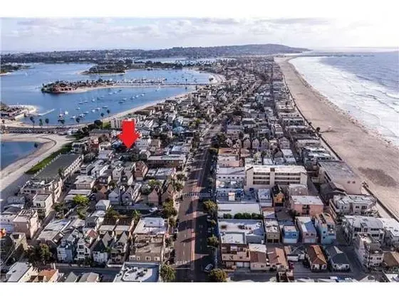 Ev, Birden Çok Yatak, Koy Manzaralı (BRAND NEW - Bay View Beach House - Ho)