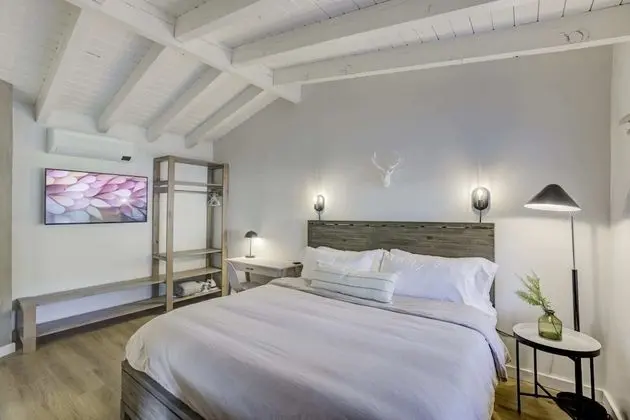 Luxury Stüdyo, 1 En Büyük (King) Boy Yatak (Unit 4)