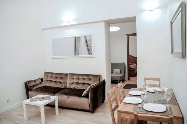 Basic Apart Daire, Birden Çok Yatak, Sigara İçilmez