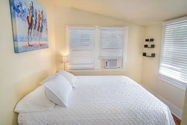 Ev (3 Bedrooms)