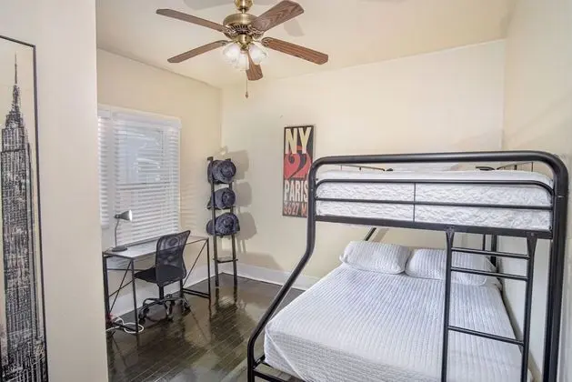 Ev (3 Bedrooms)