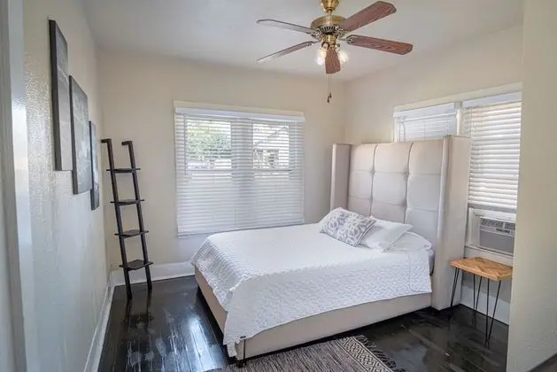 Ev (3 Bedrooms)