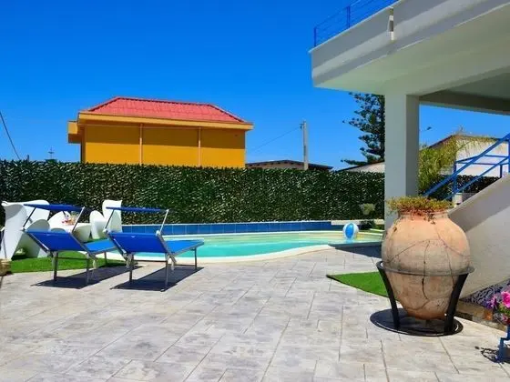 Villa, 3 Yatak Odası, Engellilere Uygun, Sigara İçilebilir
