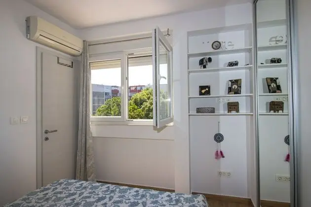 Premium Apart Daire, Avlu Manzaralı