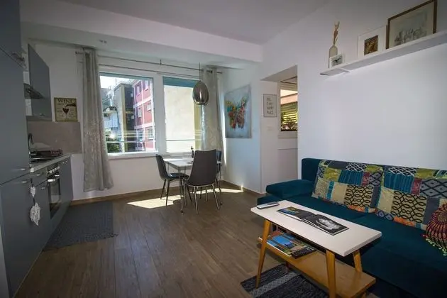 Premium Apart Daire, Avlu Manzaralı