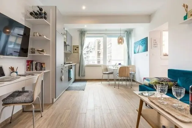 Premium Apart Daire, Avlu Manzaralı