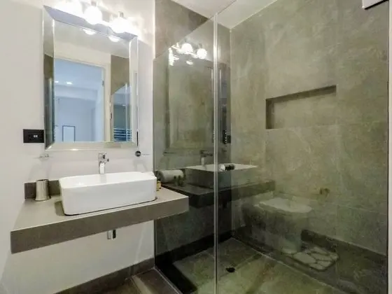 Daire, 2 Yatak Odası, Balkon