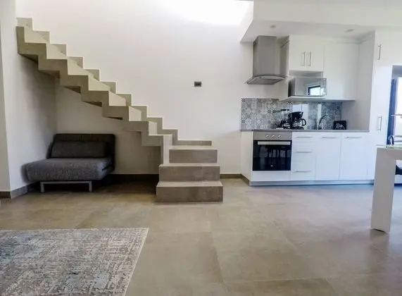 Daire, 2 Yatak Odası, Balkon