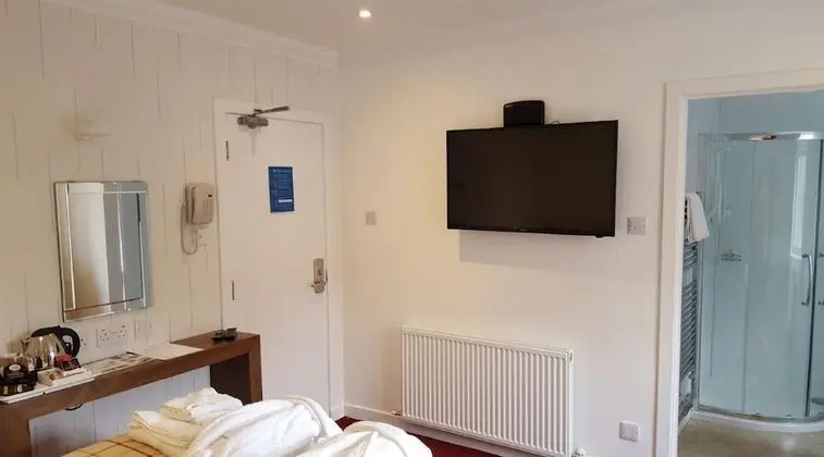 Superior Tek Büyük Yataklı Oda, 1 En Büyük (King) Boy Yatak, Veranda, Bahçe Manzaralı