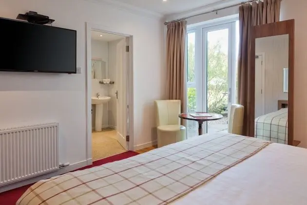 Superior Tek Büyük Yataklı Oda, 1 En Büyük (King) Boy Yatak, Veranda, Bahçe Manzaralı