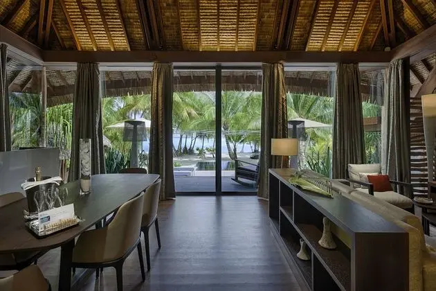 Luxury Villa, 2 Yatak Odası, Kişiye Özel Havuzlu, Plaj Kenarı