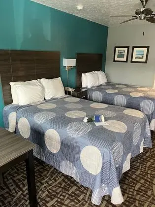 Standard Room, 2 Double Beds, Nonsmoking