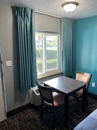 Standard Room, 2 Double Beds, Nonsmoking